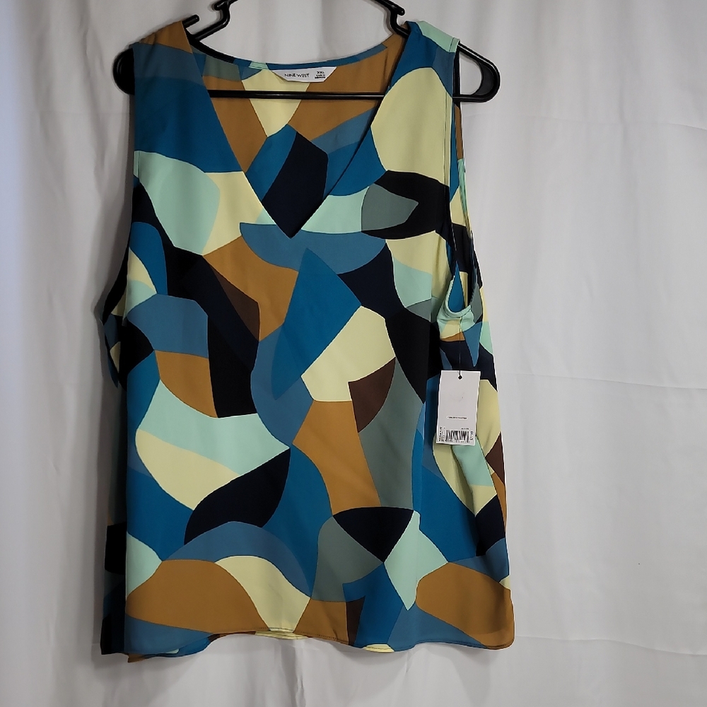 Nine West Blue Cream Sleeveless Graphic Tank